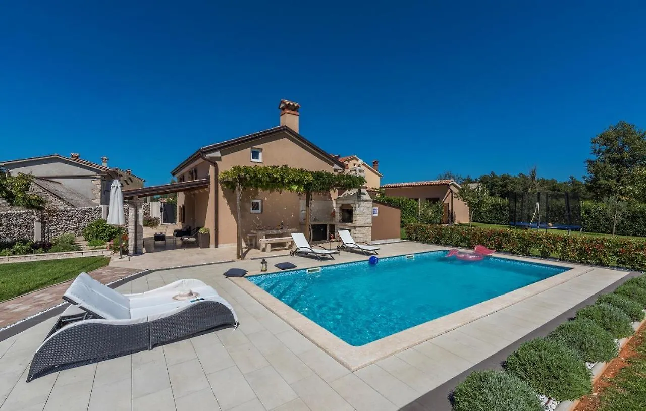 Villa Lana Near Labin Nedescina 0*,  Croatia